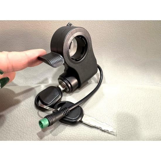 Γκαζιέρα Με Κλειδιά Για Πατίνια Kukirin 