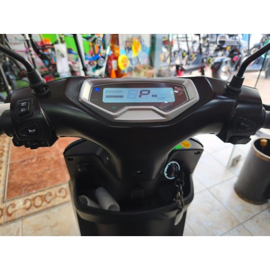 Ηλεκτρικό Σκούτερ Yadea T9