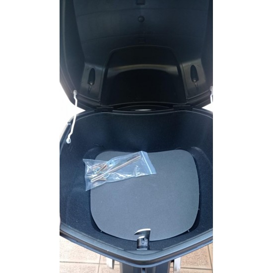 Μπαγκαζιέρα (βαλίτσα) 32L Για Σκούτερ