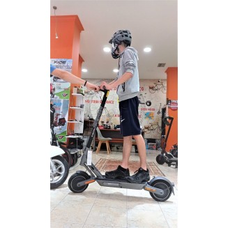 Xiaomi Scooter Ultra 4 Xiaomi Scooter Ultra 4